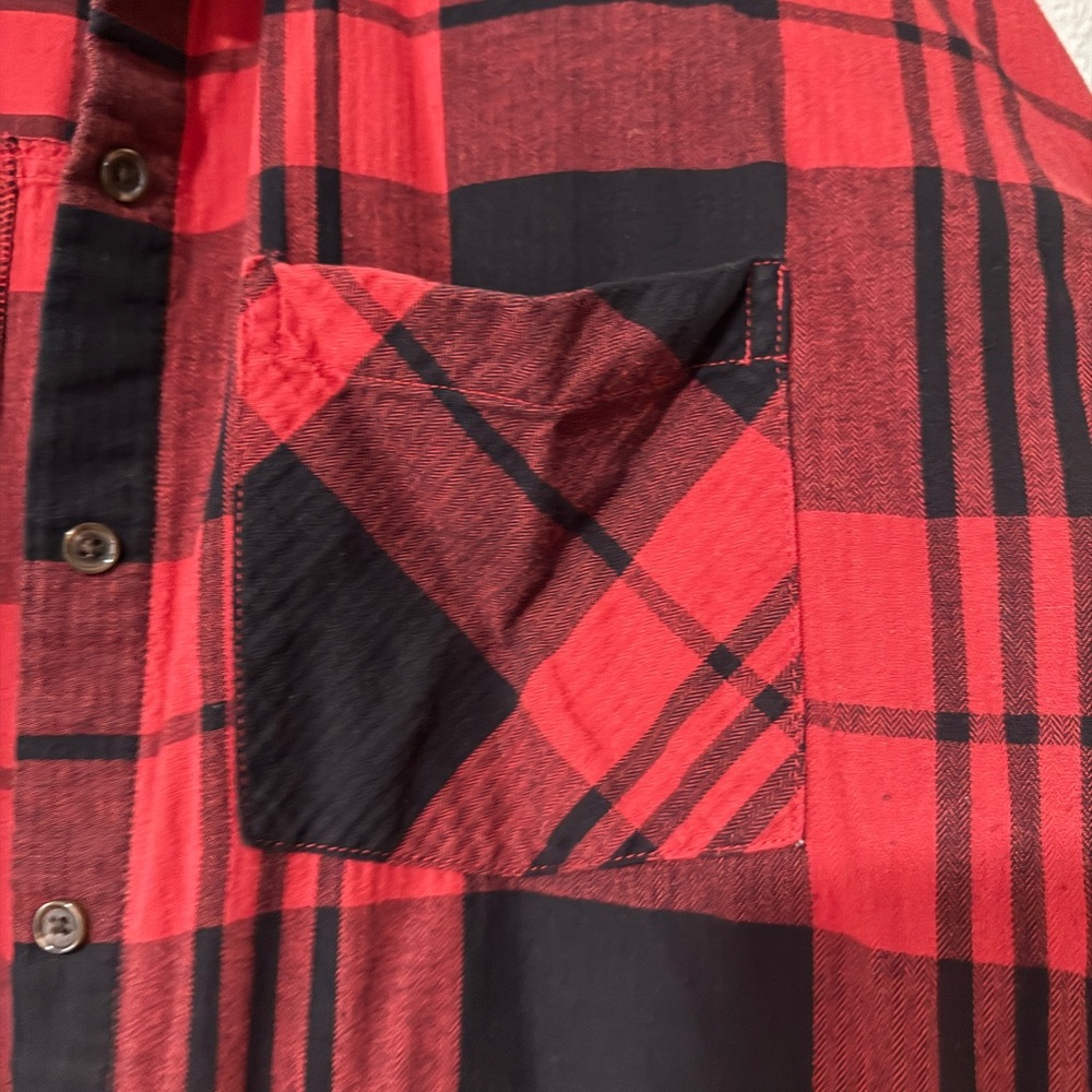 Old Navy Red and Black Checkered Shirt - Picture 2 of 5